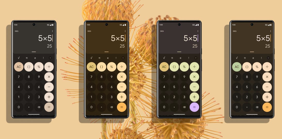 Vier Android-Telefone zeigen einen Taschenrechner mit jeweils einer anderen Farbe an